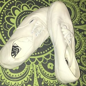 White vans shoes